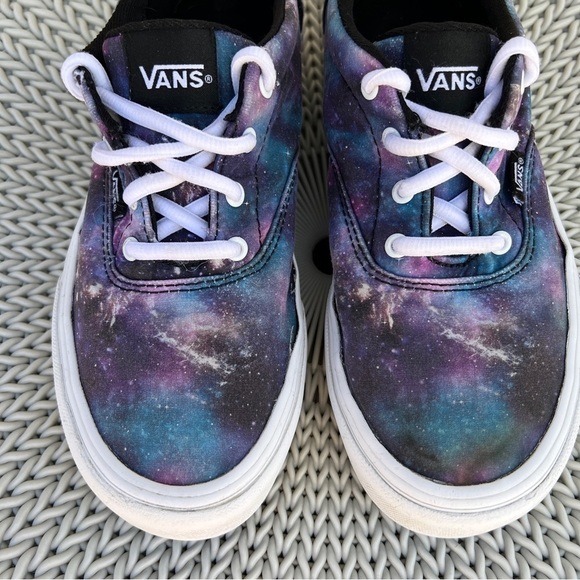 Vans Tie-Dye Authentic Shoe Size US Missy 4 - Picture 4 of 9